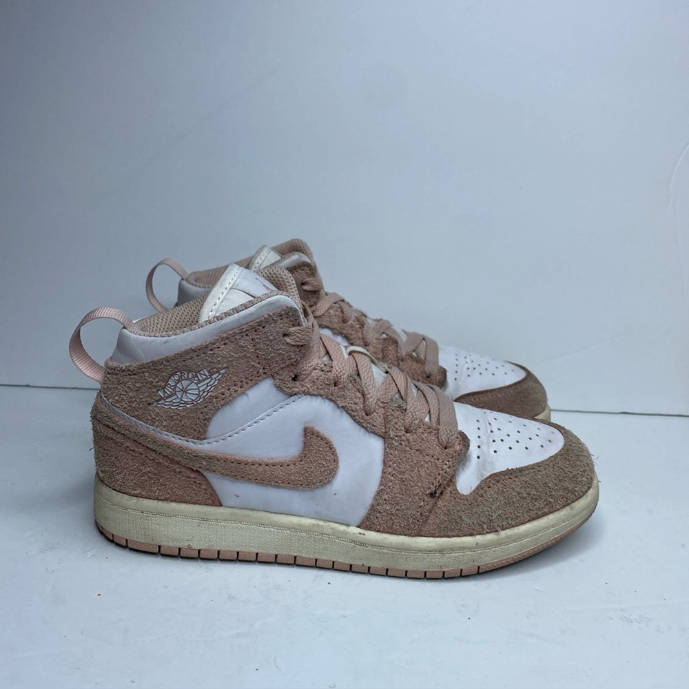 Nike Kids' Air Jordan Pink and White Sneakers SZ 2 youth